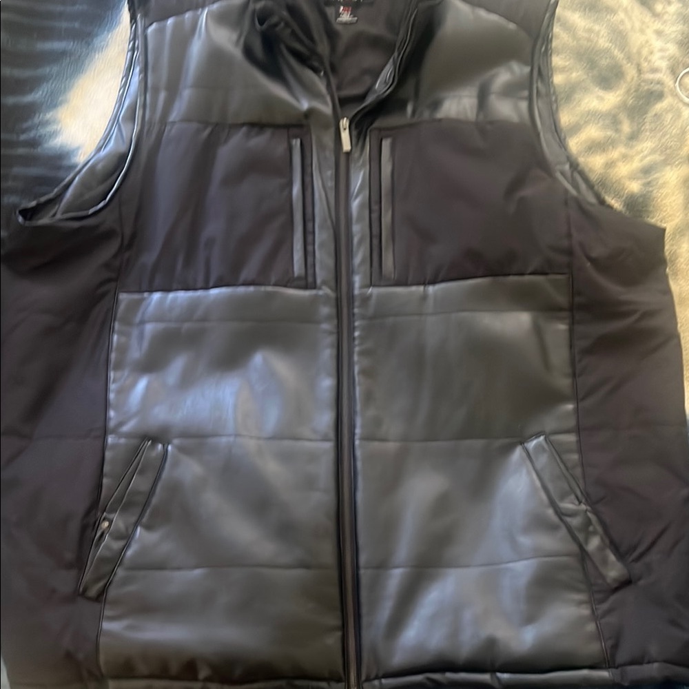 Big & Tall 5 Pocket Black Puffer Vest Jacket with Charcoal Lining